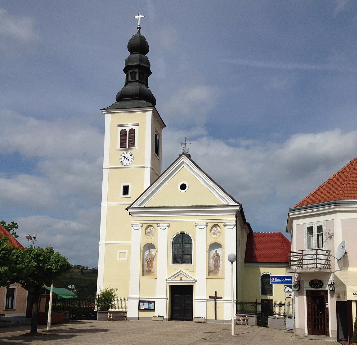 Heliga korsets kyrka sveti kriz zacretje