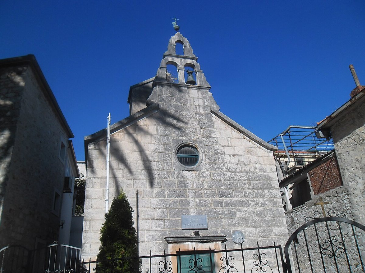 Kyrkan sankt martin supetar