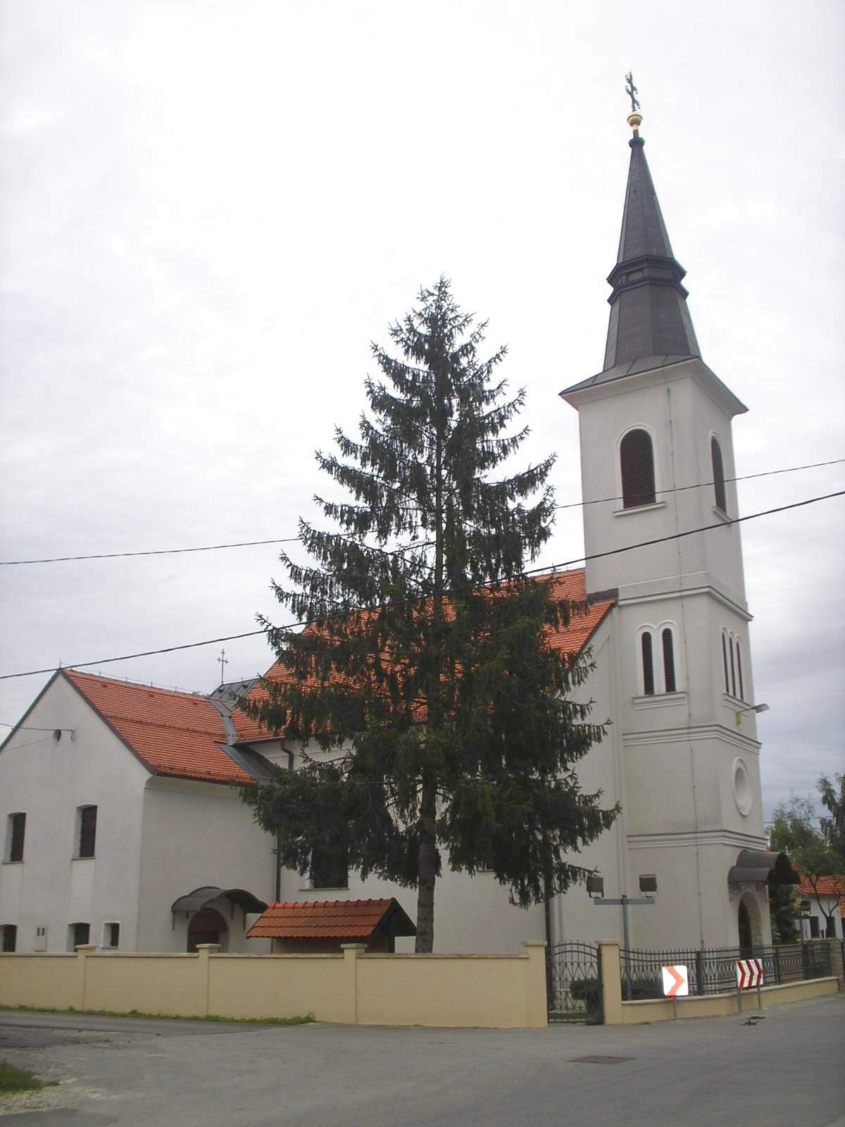 Heliga tre konungars kyrka donja lomnica