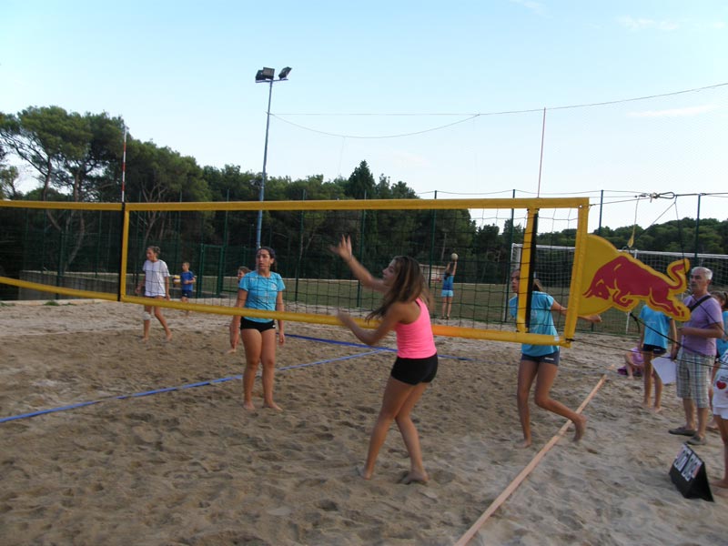 Stranden paltana banjole beachvolleyboll och strandfotboll